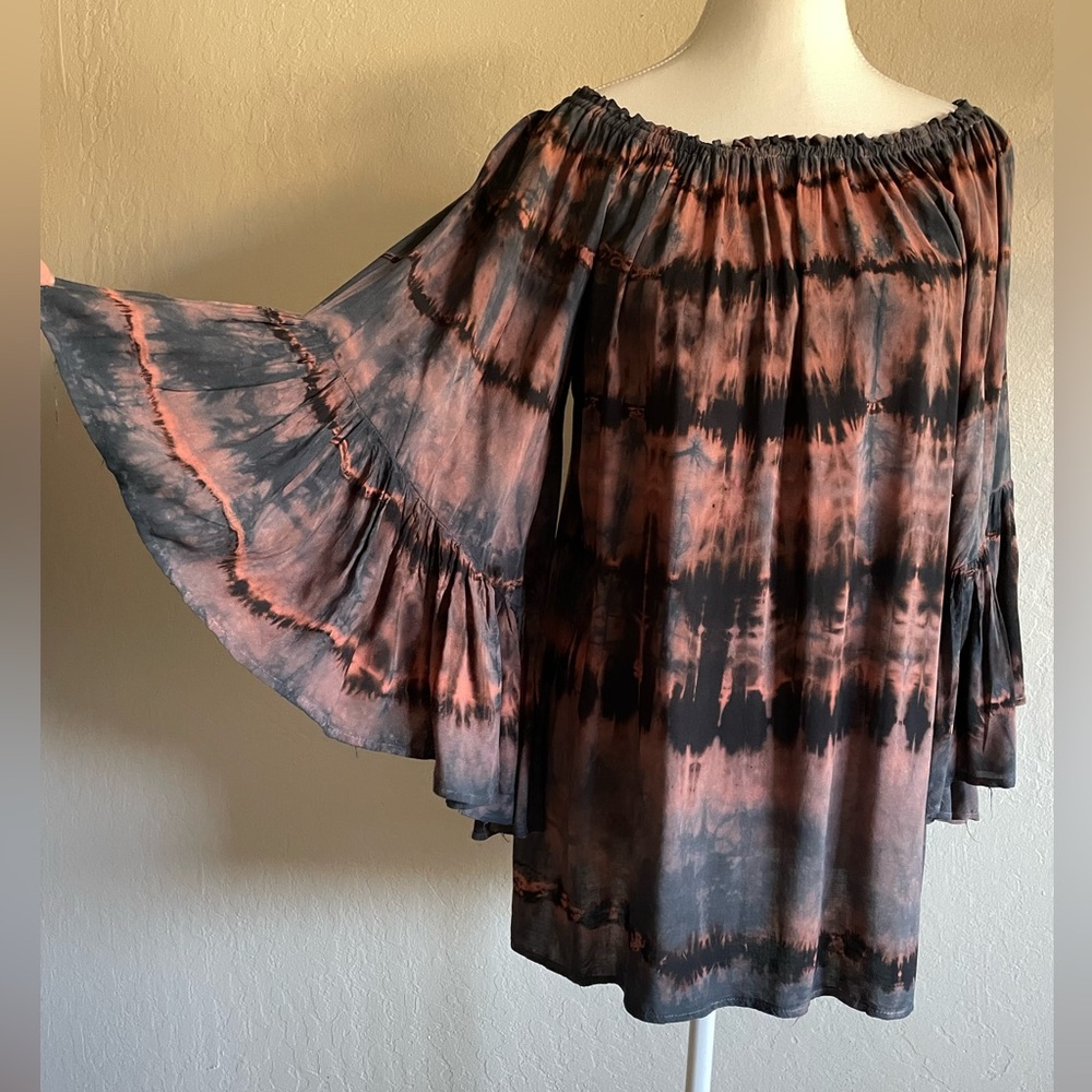Flutter sleeves boho top - Picture 5 of 11
